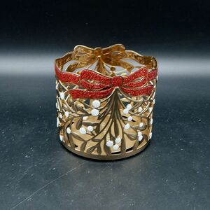 Bath Body Works Christmas Red Ribbon White Berries Candle Holder Sleeve 3 Wick